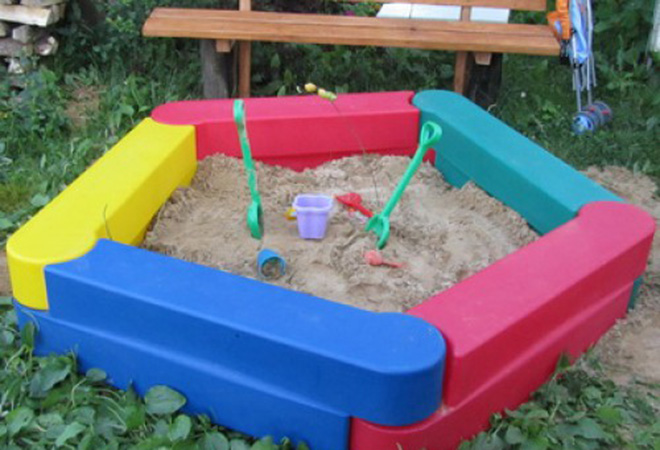 Современные песочницы из пластика для детей